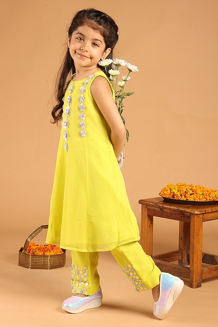 Lemon Yellow Georgette Embroidered Kurta Set For Girls by Tilsim by Sagarika Mehrotra at Pernia's Pop Up Shop