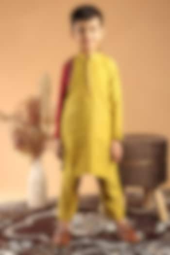 Mustard Mul Chanderi Embroidered Kurta Set For Boys by Tilsim by Sagarika Mehrotra at Pernia's Pop Up Shop