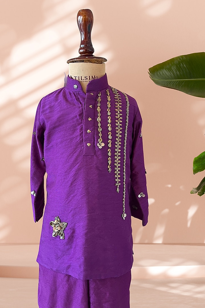 Purple Chanderi Hand Embroidered Kurta Set For Boys by Tilsim by Sagarika Mehrotra at Pernia's Pop Up Shop