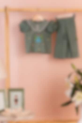 Green Cotton Linen Embroidered Co-Ord Set For Girls by Tilsim by Sagarika Mehrotra at Pernia's Pop Up Shop