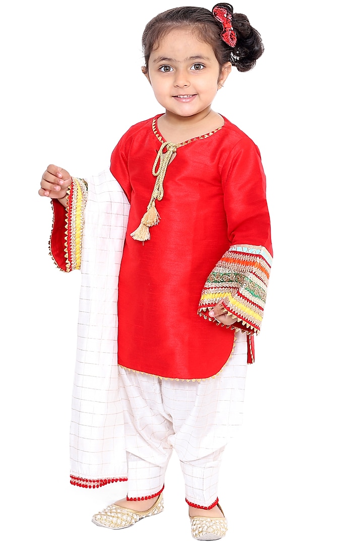 Red Embroidered Kurta Set For Girls by TinyPants