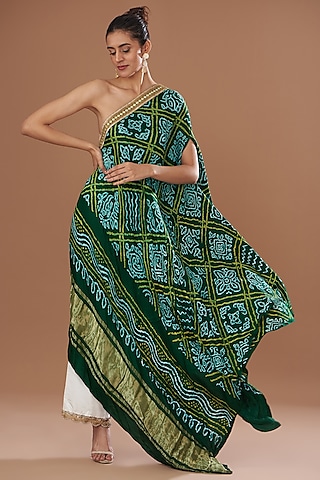 Emerald Green Handloom Mashru Silk Embroidered & Bandhani Printed Kaftan Set by Tisha Saksena