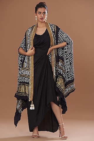Black Handloom Mashru Silk & Dupion Silk Bandhani Printed Jacket Dress by Tisha Saksena