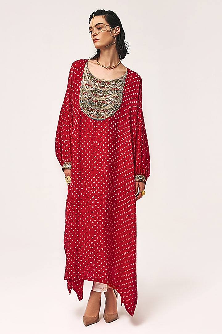 Red Handloom Mashru Silk Zardosi Embroidered Bandhani Kaftan Set by Tisha Saksena at Pernia's Pop Up Shop