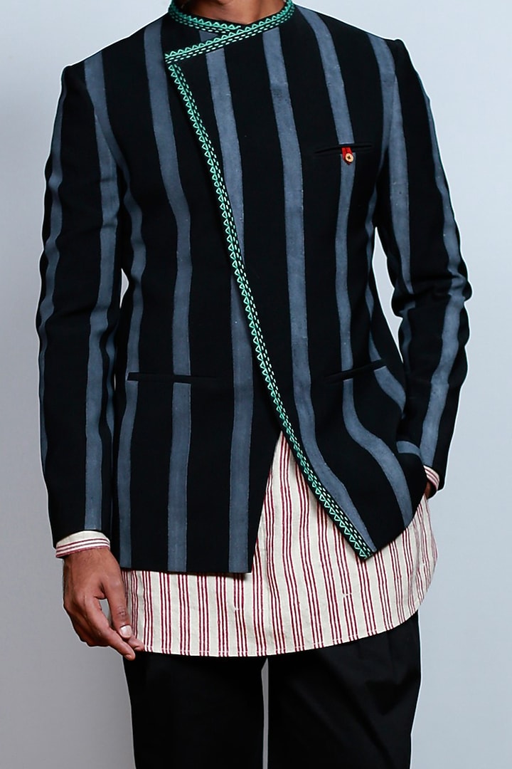 Black Printed & Embroidered Groom Bandhgala Jacket by TISASTUDIO at Pernia's Pop Up Shop