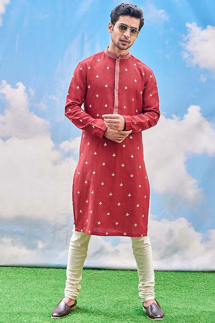Earthy Red Embroidered Kurta Set by Tisa