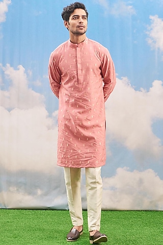 Coral Pink Embroidered Kurta Set by TISASTUDIO