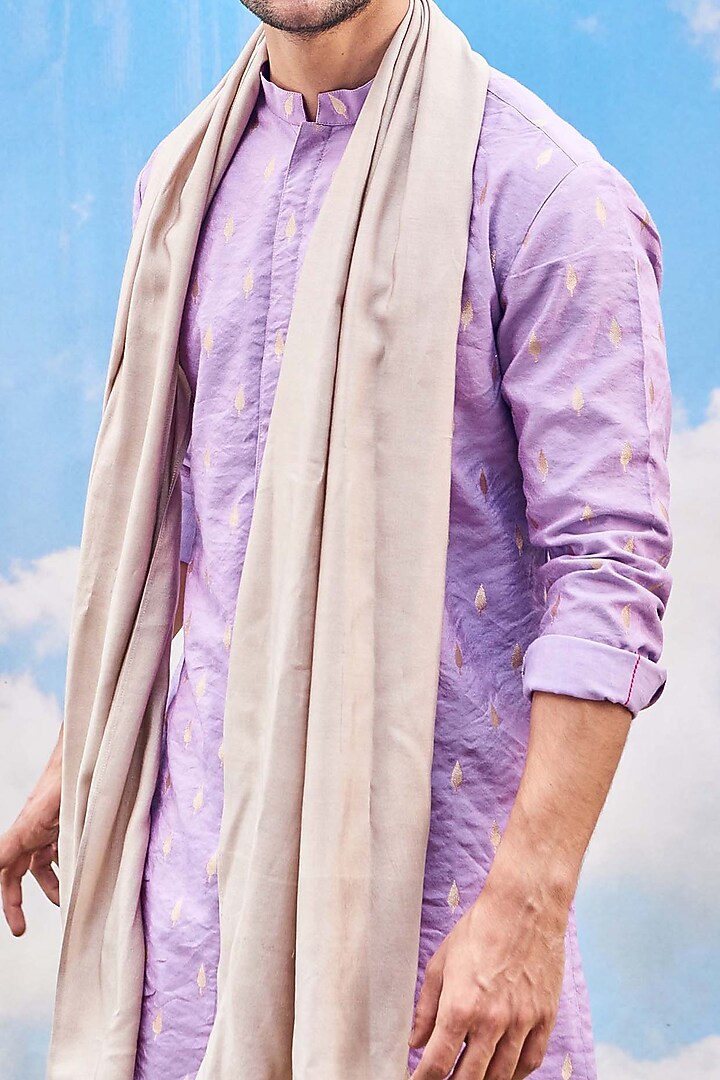 Lilac Silk Viscose Blend Embroidered Kurta Set by TISASTUDIO at Pernia's Pop Up Shop