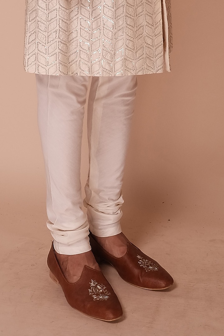Ivory Raw Silk Embroidered Groom Sherwani Set by TISASTUDIO at Pernia's Pop Up Shop