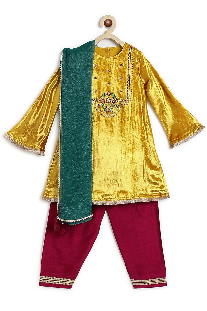 Yellow Soft Velvet Floral & Thread Embroidered Kurta Set For Girls by Tiber Taber at Pernia's Pop Up Shop