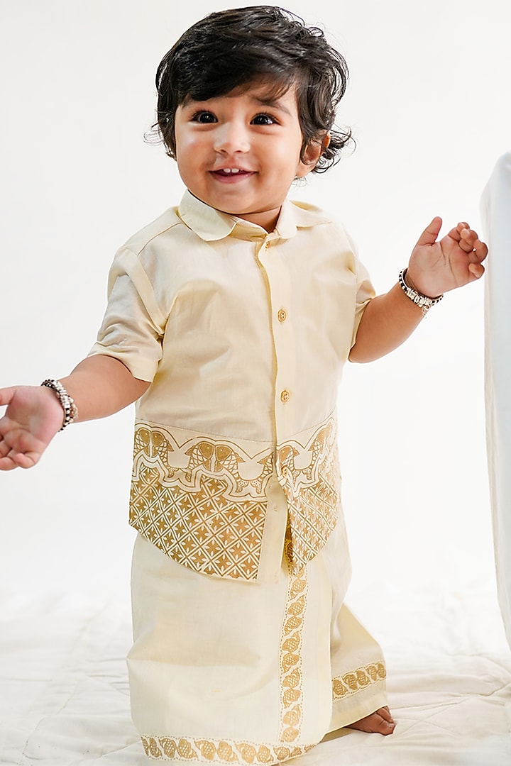 Cream Cotton Pre-Stitched Mundu Dhoti Set For Boys by Tiber Taber