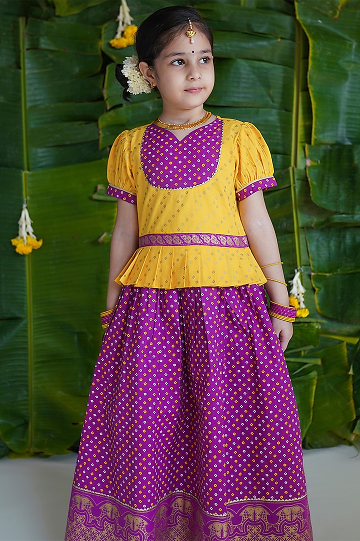 Purple Cotton Bandhani Printed Skirt Set For Girls by Tiber Taber