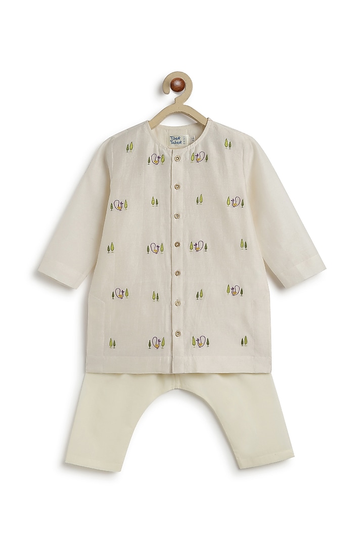 Cream Chanderi Cotton Silk Thread Embellished Kurta Set For Boys by Tiber Taber at Pernia's Pop Up Shop