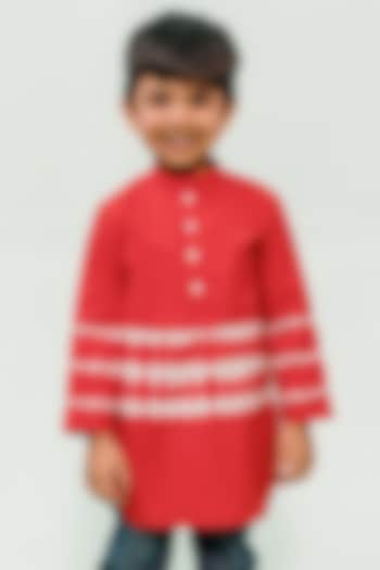 Red Cotton Tie-Dye Kurta For Boys by Tiber Taber