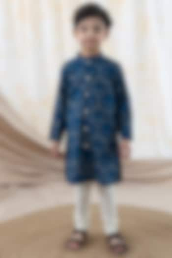 Blue Cotton Cambric Floral Printed Kurta Set For Boys by Tiber Taber