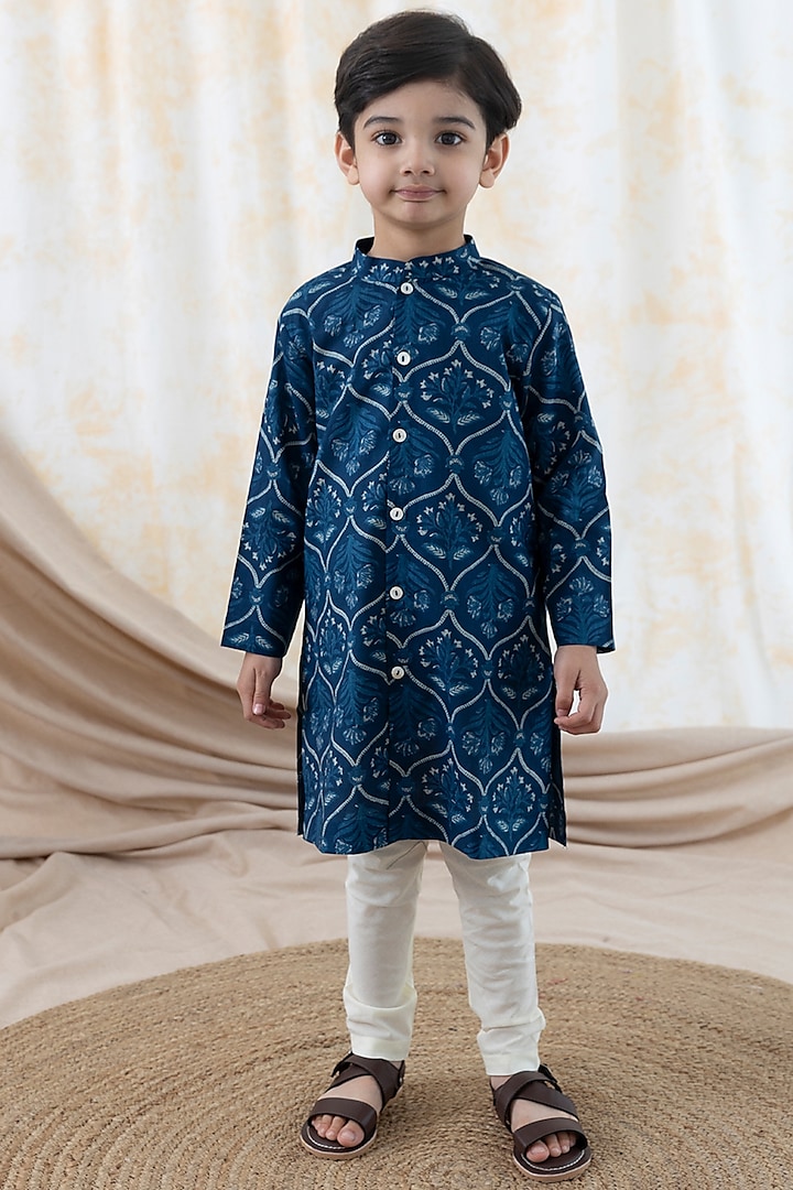 Blue Cotton Cambric Floral Printed Kurta Set For Boys by Tiber Taber