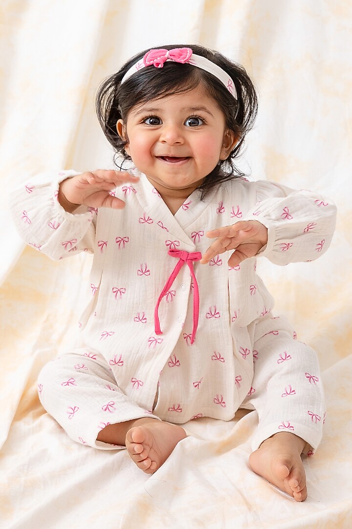 White Cotton Printed Jhabla Set For Kids by Tiber Taber at Pernia's Pop Up Shop