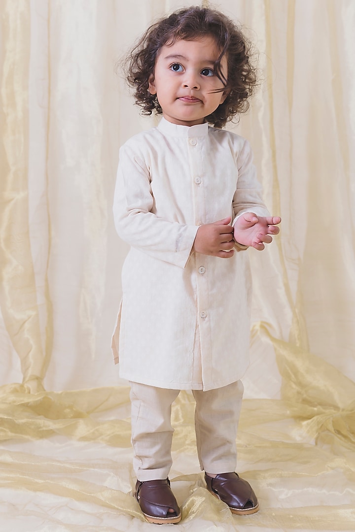 Cream Cotton Floral Self Design Kurta Set For Boys by Tiber Taber