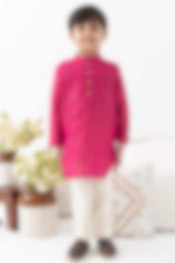 Pink Cotton Lurex Striped Kurta Set For Boys by Tiber Taber