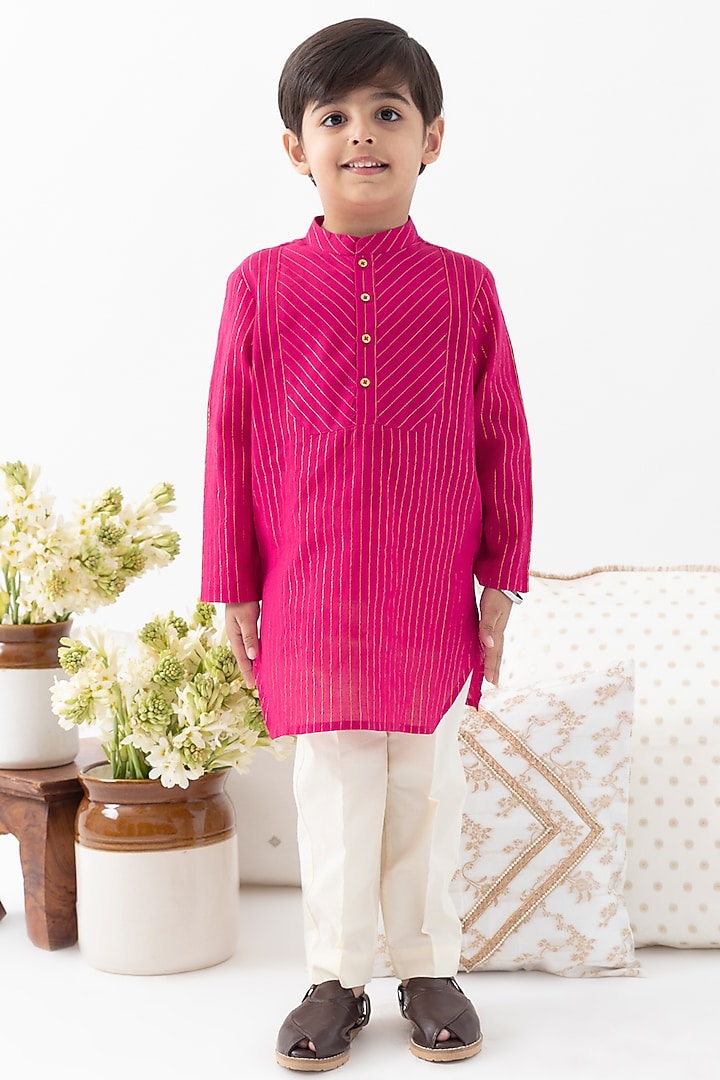 Pink Cotton Lurex Striped Kurta Set For Boys by Tiber Taber