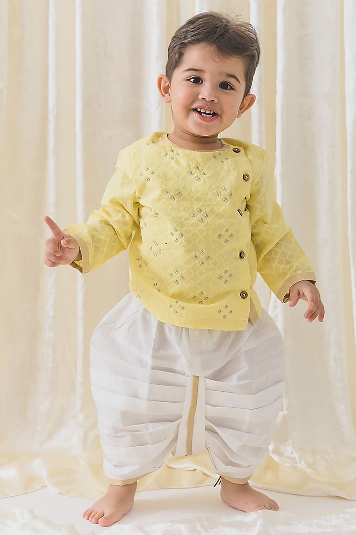 Yellow Soft Cotton Zari Embroidered Kurta Set For Boys by Tiber Taber at Pernia's Pop Up Shop