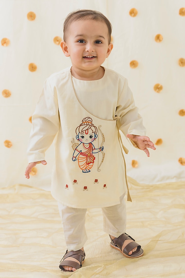 Cream Cotton Embroidered Kurta Set For Boys by Tiber Taber