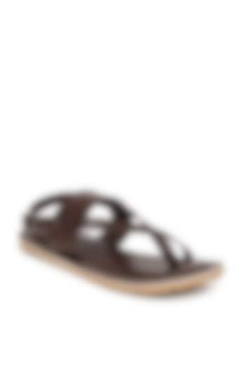 Brown Handcrafted Kolhapuri Sandals In Faux Leather For Boys by Tiber Taber - Footwear
