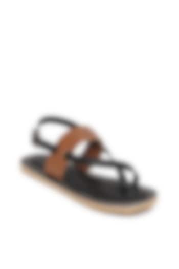 Black Handcrafted Kolhapuri Sandals For Boys by Tiber Taber - Footwear