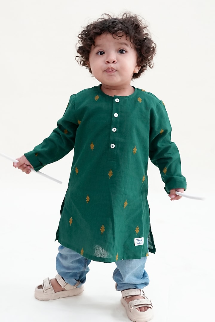 Green Cotton Kurta For Boys by Tiber Taber at Pernia's Pop Up Shop