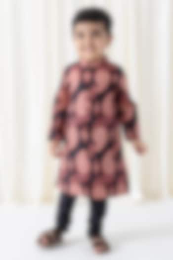 Black Cotton Printed Kurta Set For Boys by Tiber Taber at Pernia's Pop Up Shop