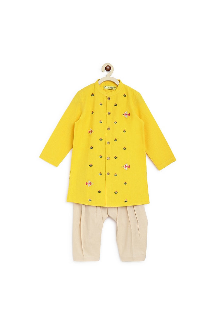 Yellow Thread Embroidered Kurta Set For Boys by Tiber Taber