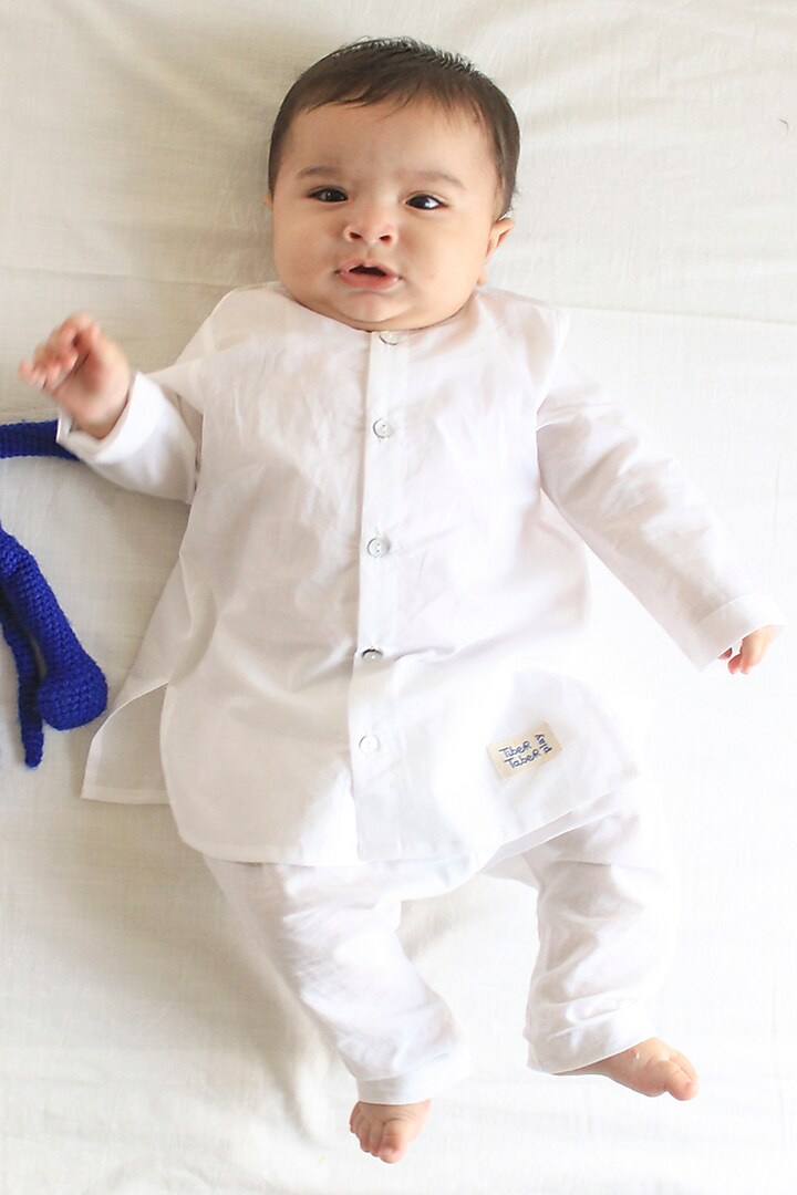 White Cotton Kurta Set For Kids by Tiber Taber at Pernia's Pop Up Shop