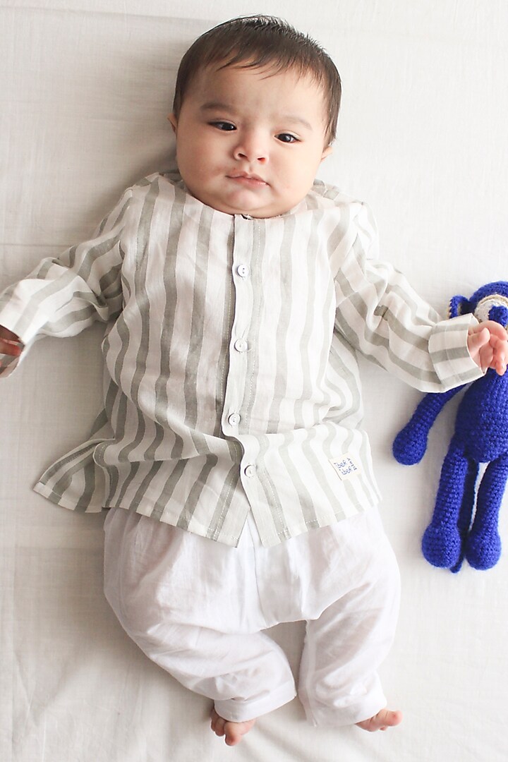 Grey Cotton Striped Printed & Leaf Embroidered Kurta Set For Kids by Tiber Taber at Pernia's Pop Up Shop