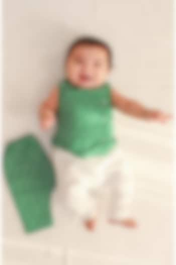 Green Soft Premium Cotton Bandhani Printed Jhabla Set For Kids by Tiber Taber at Pernia's Pop Up Shop