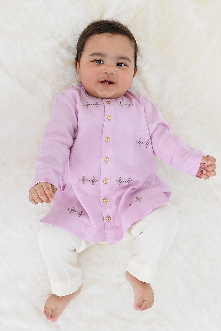 Purple Viscose Embroidered Kurta Set For Boys by Tiber Taber at Pernia's Pop Up Shop