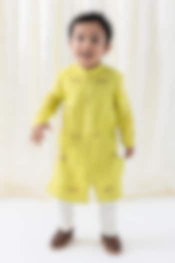 Green Viscose Embroidered Kurta Set For Boys by Tiber Taber at Pernia's Pop Up Shop
