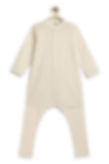 Cream Cotton Kurta Set For Boys by Tiber Taber at Pernia's Pop Up Shop