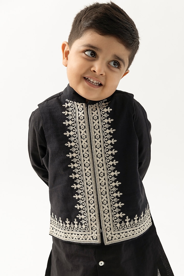 Black Cotton Thread Embroidered Nehru Jacket For Boys by Tiber Taber at Pernia's Pop Up Shop