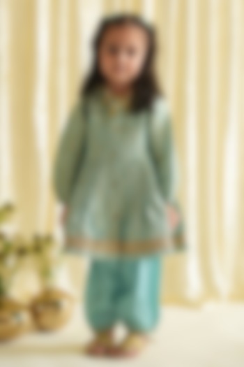 Blue Brocade Kurta Set For Girls by Tiber Taber at Pernia's Pop Up Shop