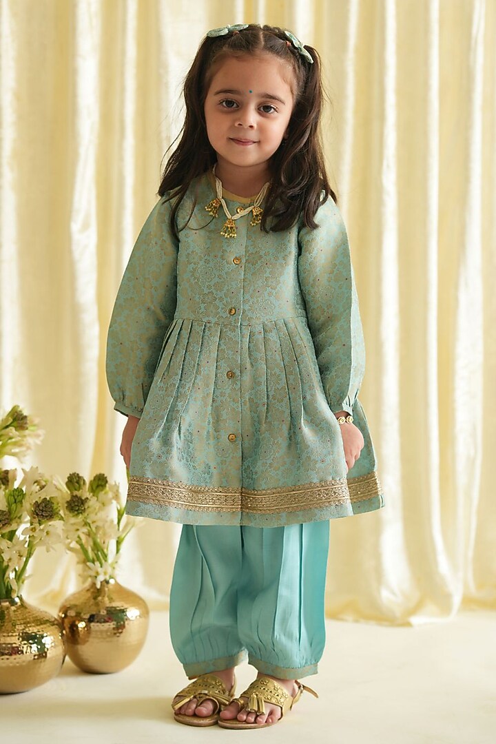 Blue Brocade Kurta Set For Girls by Tiber Taber at Pernia's Pop Up Shop