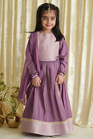 Purple Viscose Poly Blend Lehenga Set For Girls by Tiber Taber