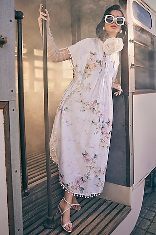 Ivory Chanderi Floral Printed Kaftan by TABEER INDIA