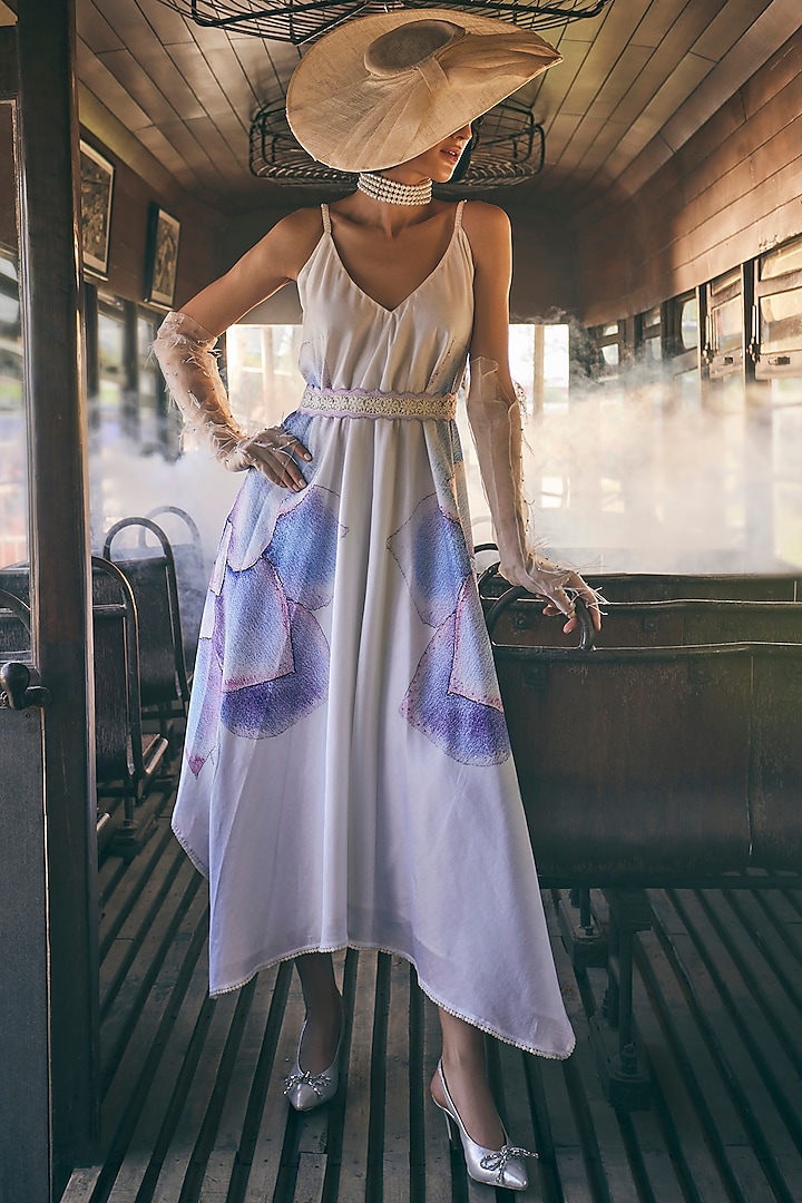 Ivory Chanderi Floral Printed Tunic by TABEER INDIA at Pernia's Pop Up Shop