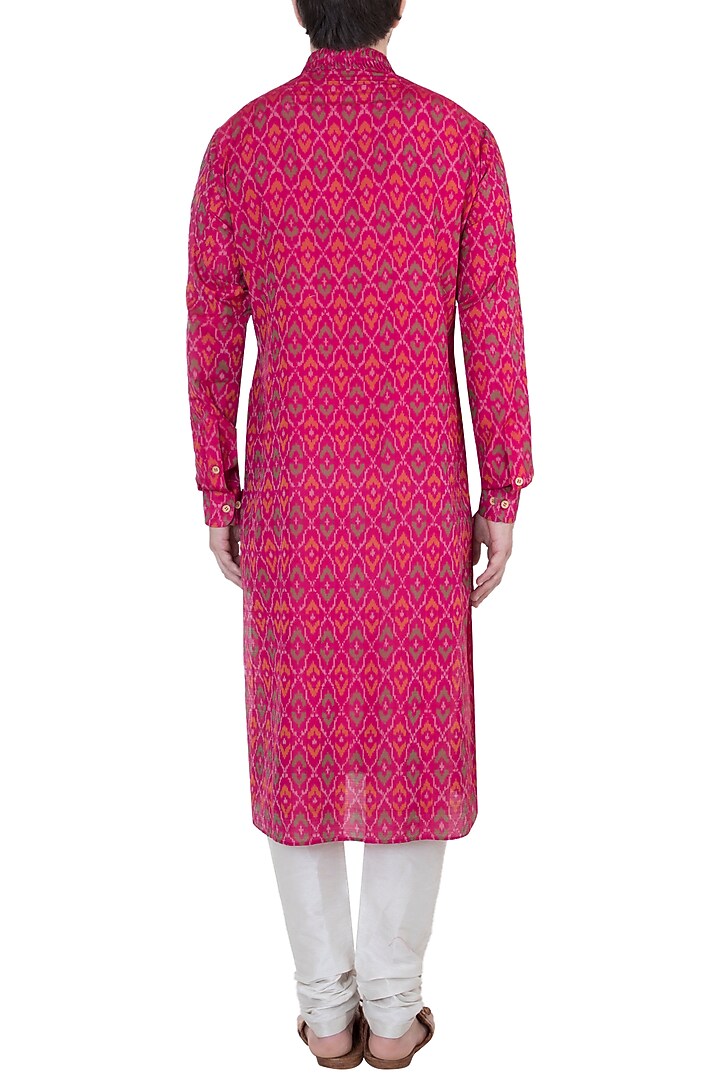 Pink Ikat Pintuck Kurta by Tisha Saksena Men at Pernia's Pop Up Shop