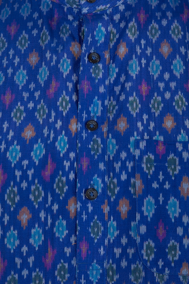 Blue Ikat Kurta by Tisha Saksena Men at Pernia's Pop Up Shop