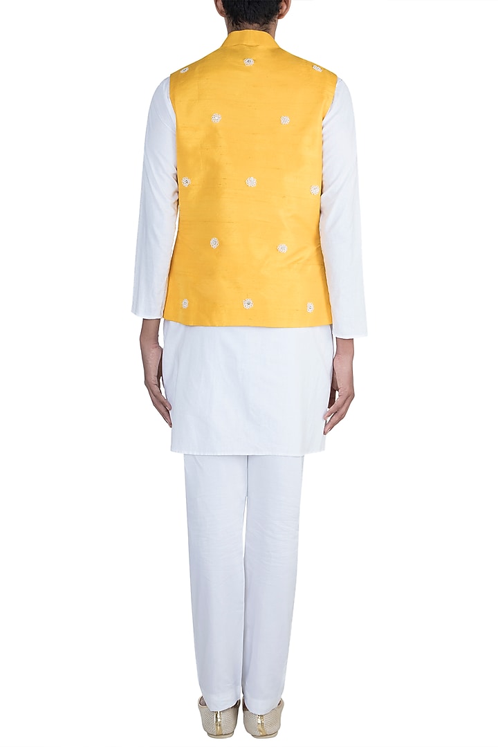 Yellow Hand Embroidered Nehru Jacket by Tisha Saksena Men at Pernia's Pop Up Shop
