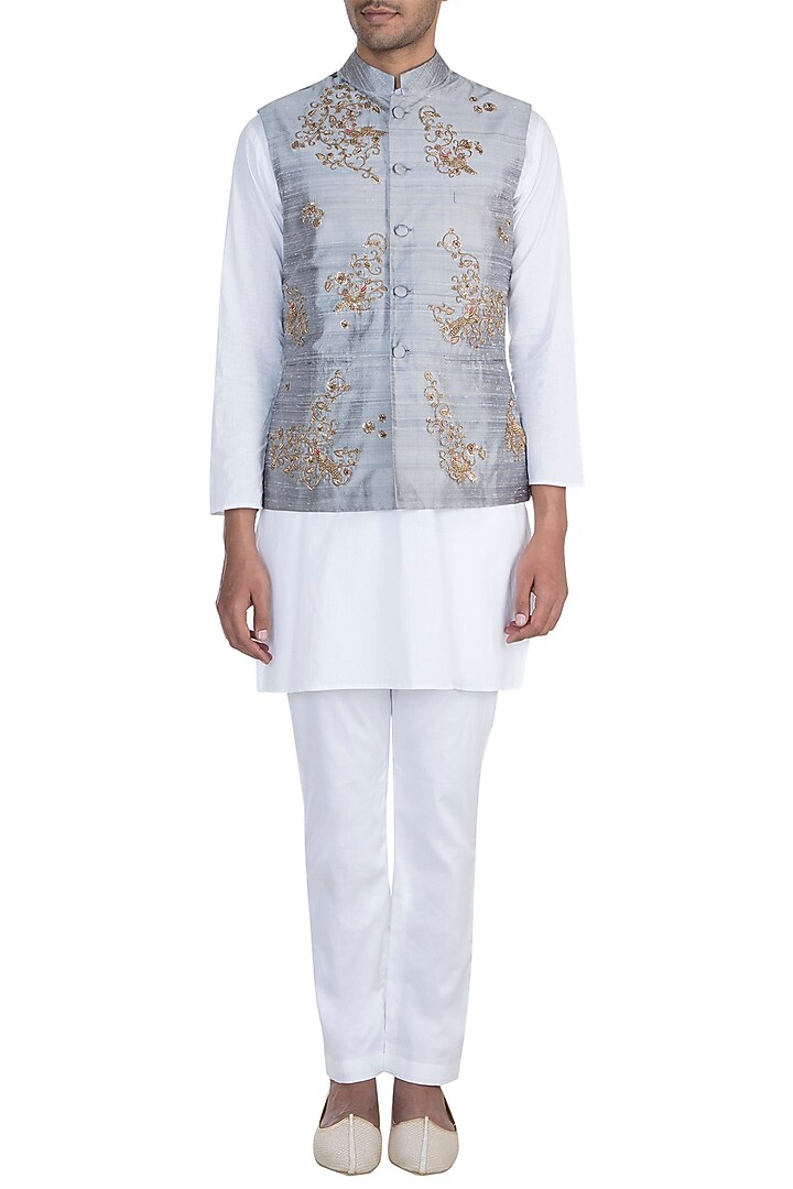 Grey Embroidered Nehru Jacket by Tisha Saksena Men at Pernia's Pop Up Shop