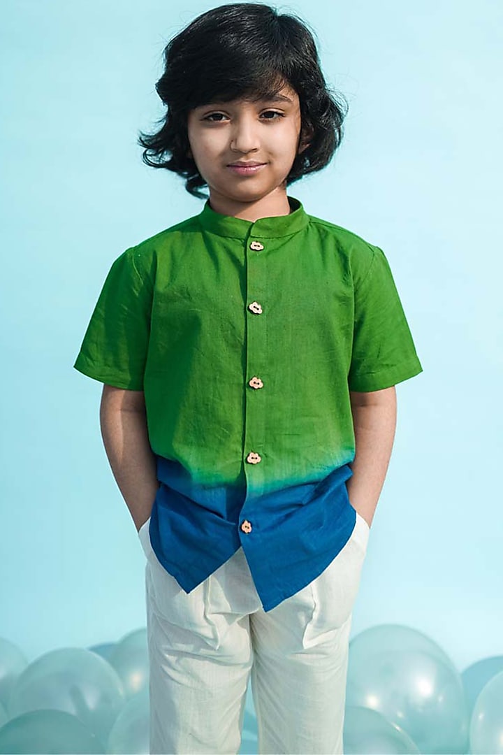Green & Blue Tie-Dye Ombre Shirt For Boys by Tiber Taber