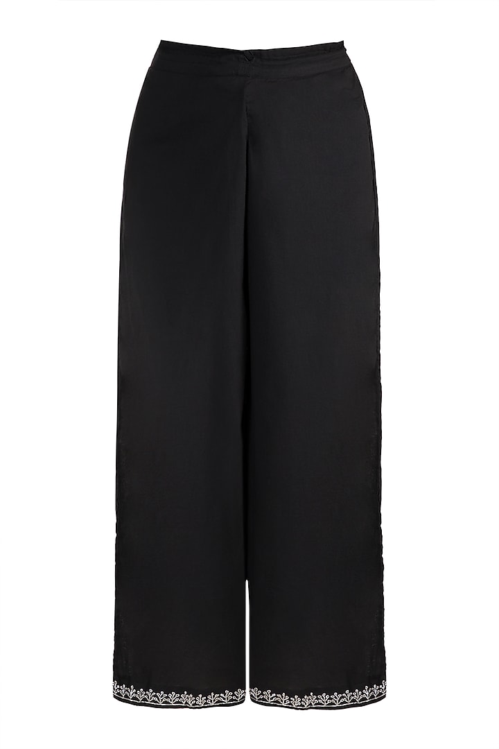 Black Embroidered Kurta Set by Tokree at Pernia's Pop Up Shop