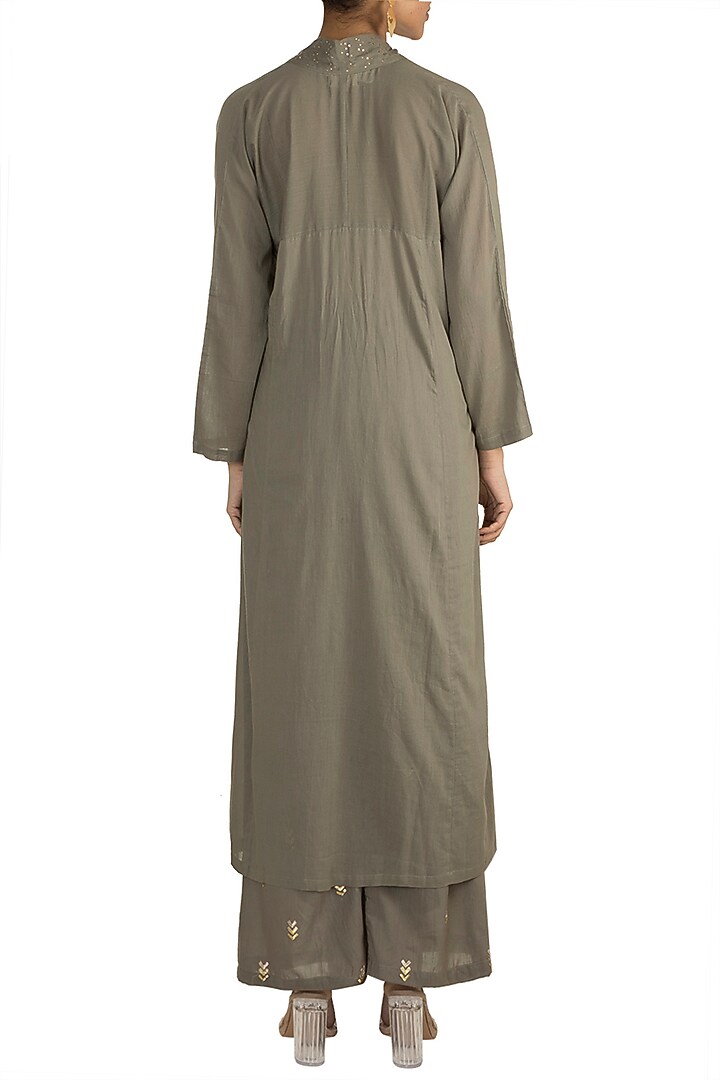 Mehendi Green Embellished Kurta Set by Tokree at Pernia's Pop Up Shop